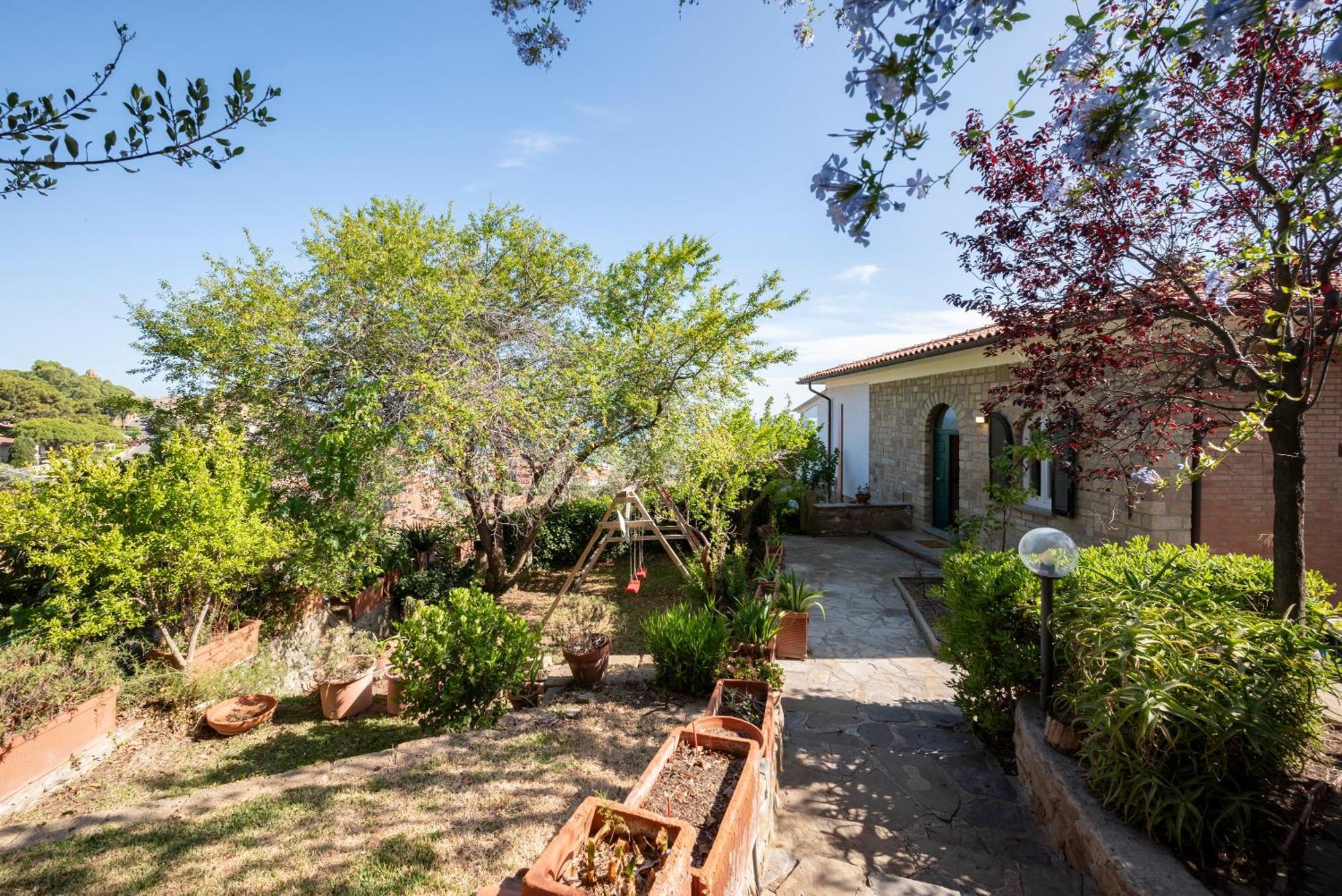 Villa Con Giardino Vista Mare Castiglione della Pescaia Exterior photo